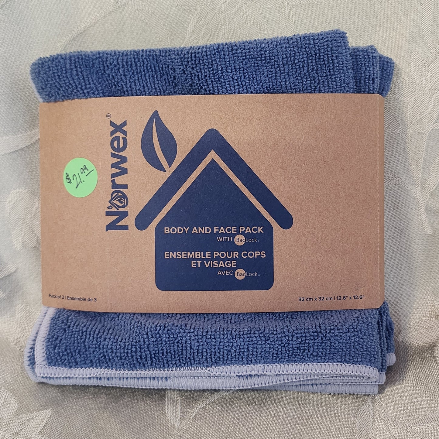 BODY AND FACE PACK by Norwex